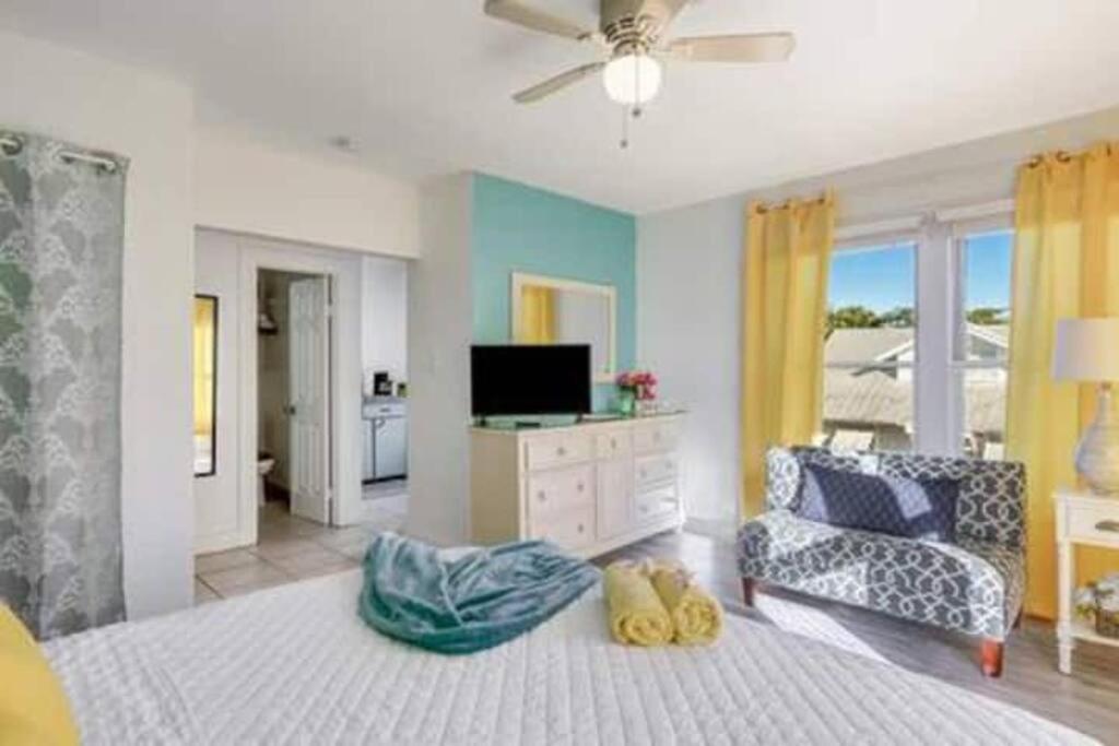 BOUTIQUE STUDIO NEAR DOWNTOWN WPB AND INTRACOASTAL, ウェストパームビーチ **